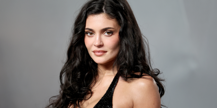 NewBeauty features editor Marisa Petrarca