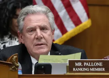 Top Democrat investigates No Surprises arbiters